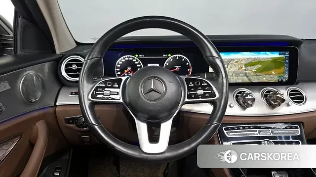 Mercedes-Benz E-Class W213 2019 Черный из Кореи, фото 4