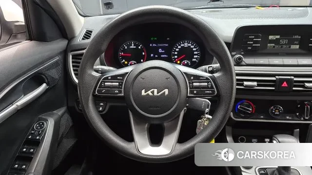 Kia Seltos 2021 Белый из Кореи, фото 4