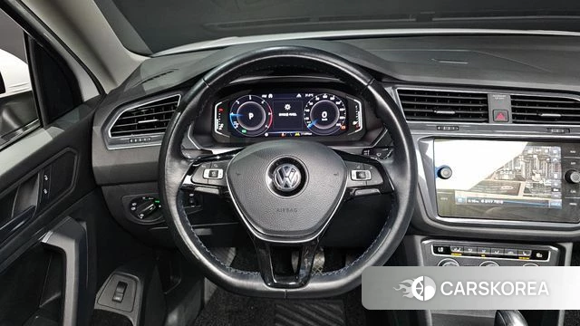 Volkswagen Tiguan Allspace 2020 Белый из Кореи, фото 4