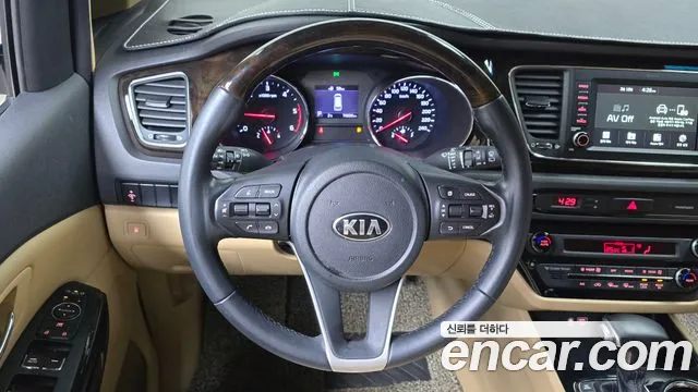 Kia The New Carnival 2019 Черный из Кореи, фото 4