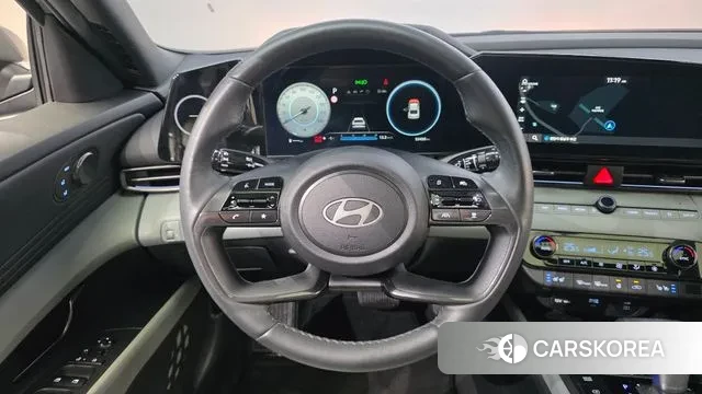 Hyundai The New Avante (CN7) 2023 Серый из Кореи, фото 4