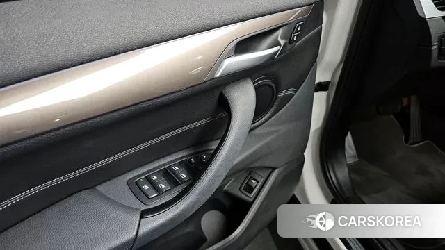 BMW X1 (F48) 2020 Белый из Кореи, фото 4