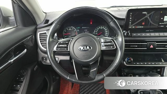 Kia Seltos 2019 Серебристо-серый из Кореи, фото 4