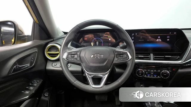 Chevrolet (GM Daewoo) Trax Crossover 2023 Желтый из Кореи, фото 4