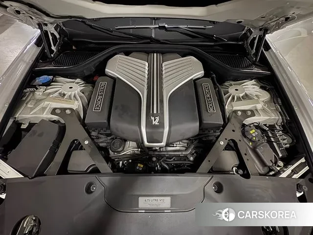 Rolls-Royce Ghost 2nd Generation 2021 Белый из Кореи, фото 4