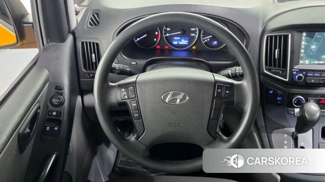 Hyundai The New Grand Starex 2018 Желтый из Кореи, фото 4