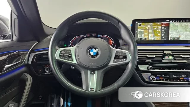 BMW 5 Series (G30) 2022 Серый из Кореи, фото 4