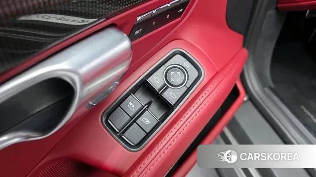 Porsche 718 Boxster 2019 Серый из Кореи, фото 4
