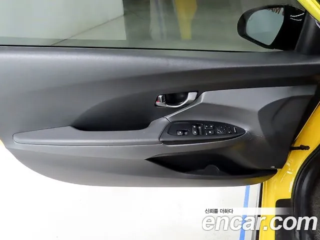 Hyundai Veloster (JS) 2018 Желтый из Кореи, фото 4