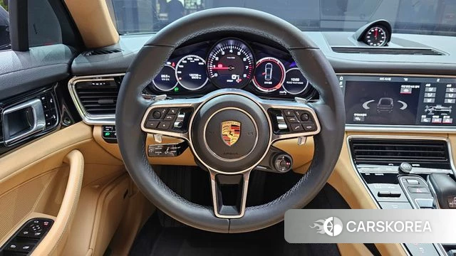 Porsche Panamera (971) 2018 Серый из Кореи, фото 4