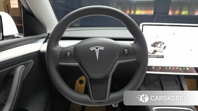 Tesla Model Y 2023 Белый из Кореи, фото 4