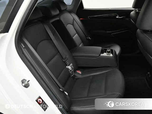 Kia Come New K7 2018 Белый из Кореи, фото 4