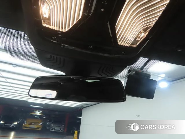 BMW 5 Series (G30) 2022 Цвет тростника из Кореи, фото 4