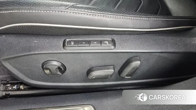 Volkswagen Arteon 2019 Белый из Кореи, фото 4