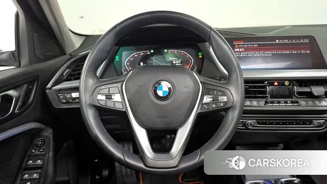 BMW 1 Series (F40) 2021 Черный из Кореи, фото 4