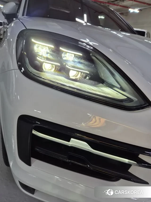 Porsche Cayenne (PO536) 2023 Белый из Кореи, фото 4