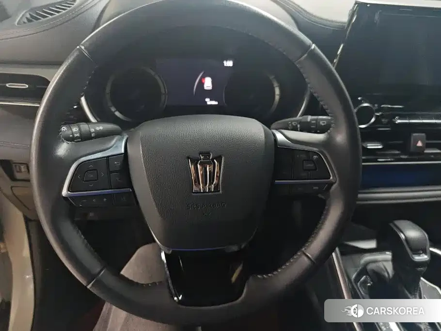 Toyota Crown 2024 Белый из Китая, фото 4