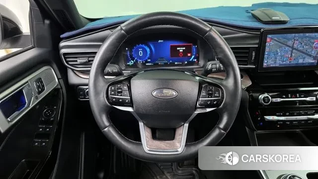 Ford Explorer 6th Generation 2022 Белый из Кореи, фото 4