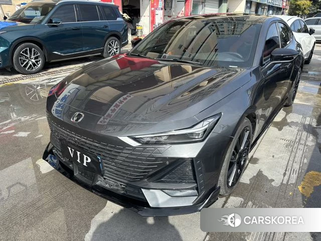 Chang'an UNI-V 2023 Темно-серый из Китая, фото 4