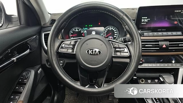 Kia Seltos 2019 Белый из Кореи, фото 4