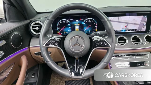 Mercedes-Benz E-Class W213 2023 Белый из Кореи, фото 4