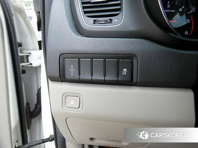 Kia The New Carnival 2019 Белый из Кореи, фото 4