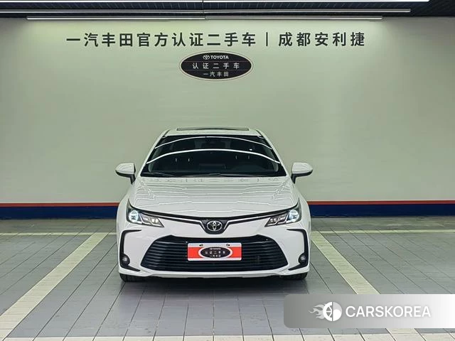 Toyota Corolla 2022 Белый из Китая, фото 4