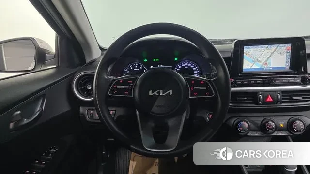 Kia The New K3 2nd generation 2021 Белый из Кореи, фото 4