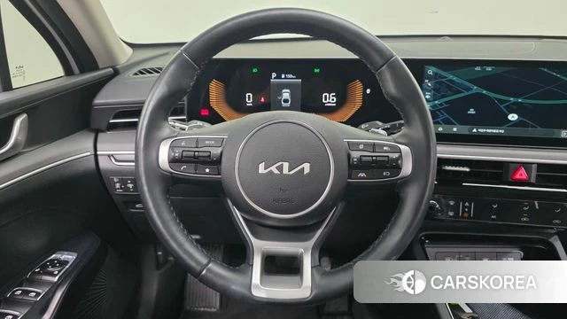 Kia The New K5 3rd generation 2024 Белый из Кореи, фото 4
