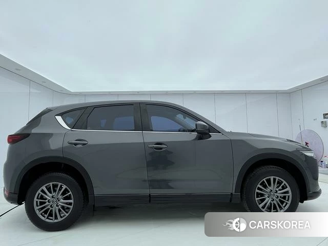 Mazda CX-5 2021 Темно-серый из Китая, фото 4