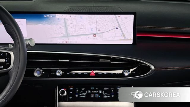 Genesis GV70 2024 Черный из Кореи, фото 4