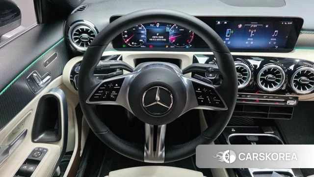 Mercedes-Benz A-Class W177 2024 Черный из Кореи, фото 4