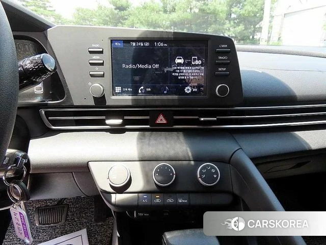 Hyundai Avante (CN7) 2021 Серебристо-серый из Кореи, фото 4