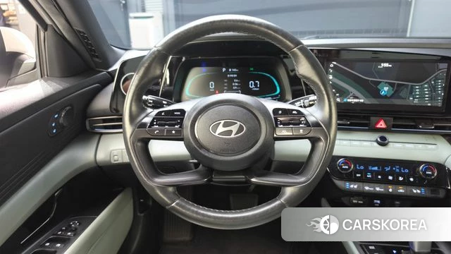 Hyundai The New Avante (CN7) 2023 Серебристо-серый из Кореи, фото 4