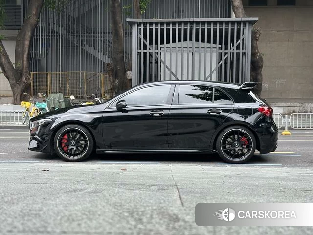 Mercedes-Benz Class A AMG (imported) 2024 Черный из Китая, фото 4