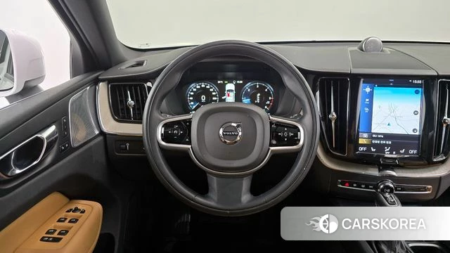 Volvo XC60 second Generation 2019 Белый из Кореи, фото 4