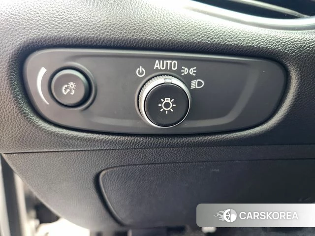 Chevrolet (GM Daewoo) The New Malibu 2020 Белый из Кореи, фото 4