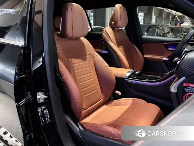 Mercedes-Benz GLC 2023 Черный из Китая, фото 4