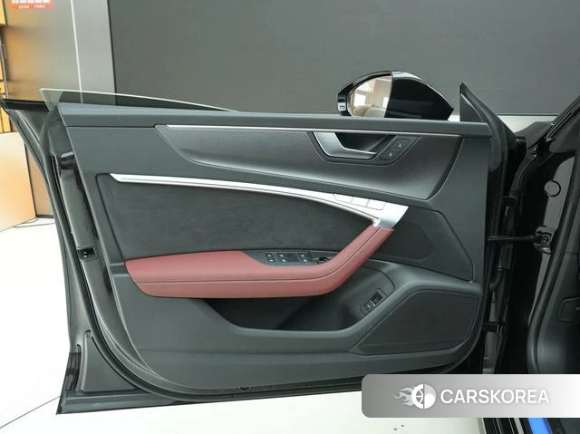 Audi A7L 2024 Черный из Китая, фото 4