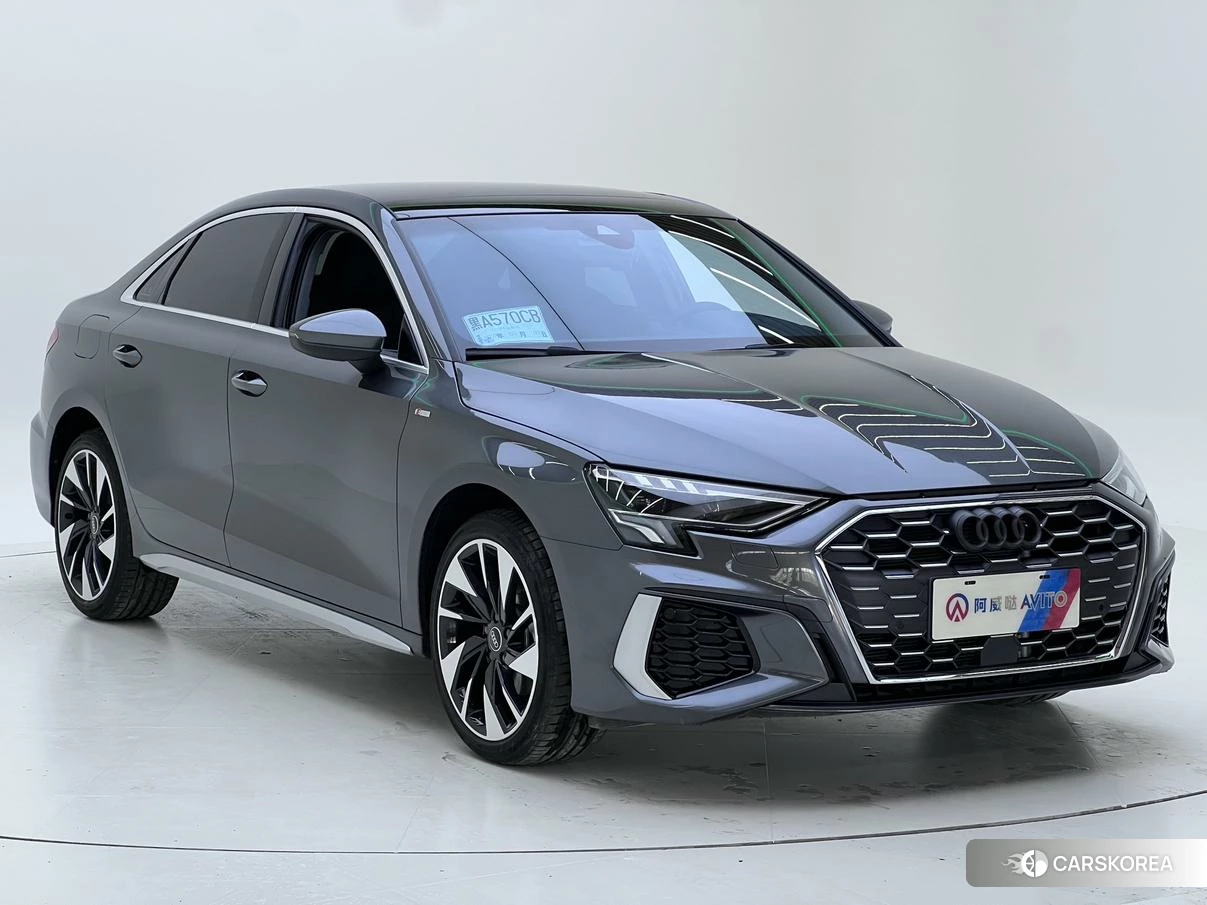 Audi A3 2023 Темно-серый из Китая, фото 4