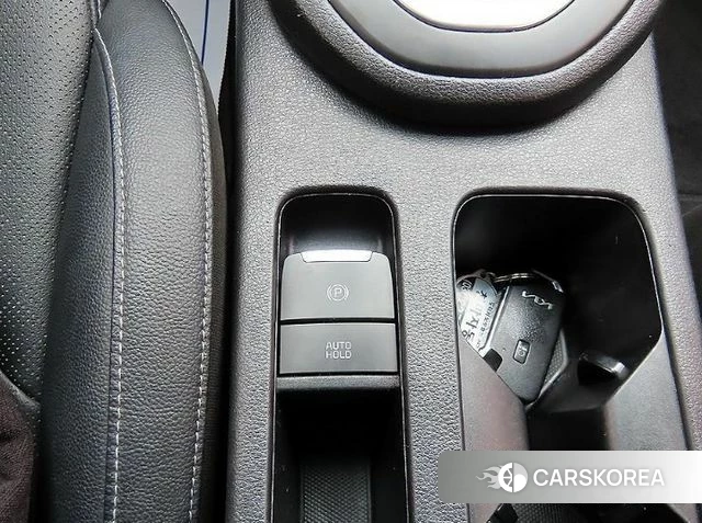 Kia The New K3 2nd generation 2021 Белый из Кореи, фото 4