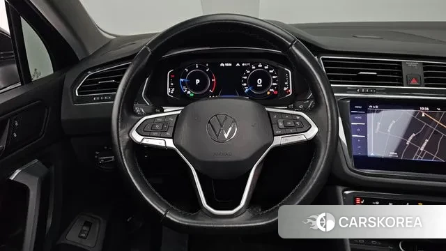 Volkswagen Tiguan second Generation 2021 Черный из Кореи, фото 4