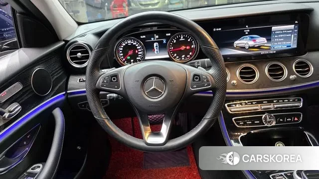 Mercedes-Benz E-Class W213 2018 Синий из Кореи, фото 4