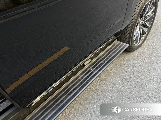 Cadillac Escalade 5th Generation 2022 Черный из Кореи, фото 4