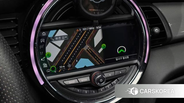 Mini Cooper 2021 Жемчужный цвет из Кореи, фото 4