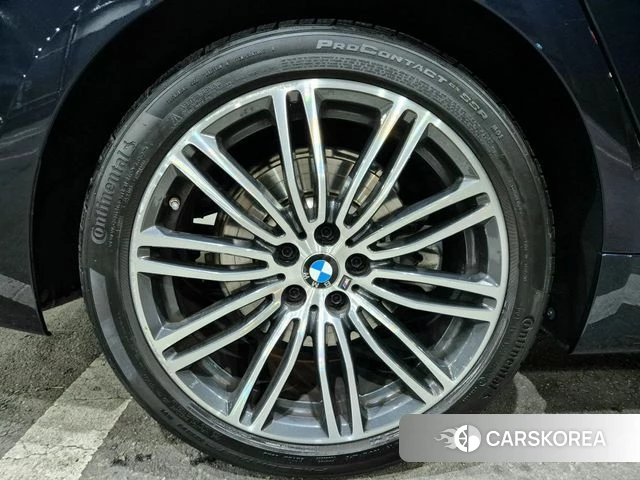 BMW 5 Series (G30) 2019 Синий из Кореи, фото 4
