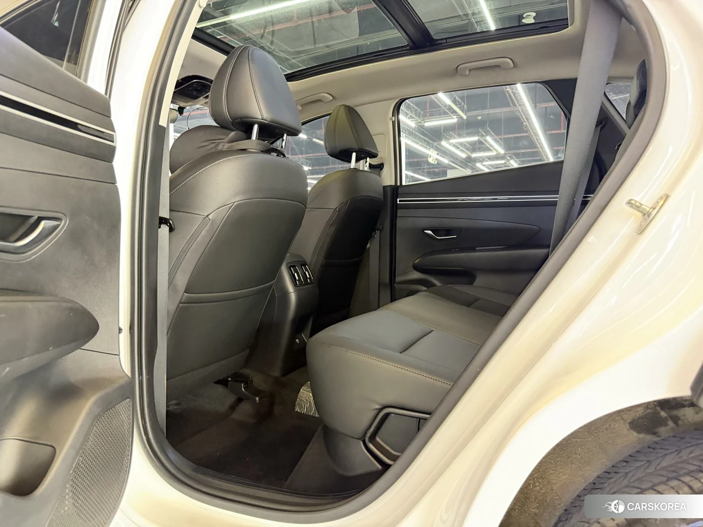 Hyundai Tucson 2021 Белый из Китая, фото 4