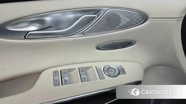 Genesis GV70 2024 Белый из Кореи, фото 4