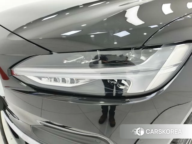 Volvo S90 2024 Черный из Китая, фото 4
