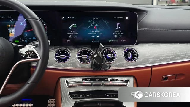 Mercedes-Benz CLS-Class C257 2023 Белый из Кореи, фото 4